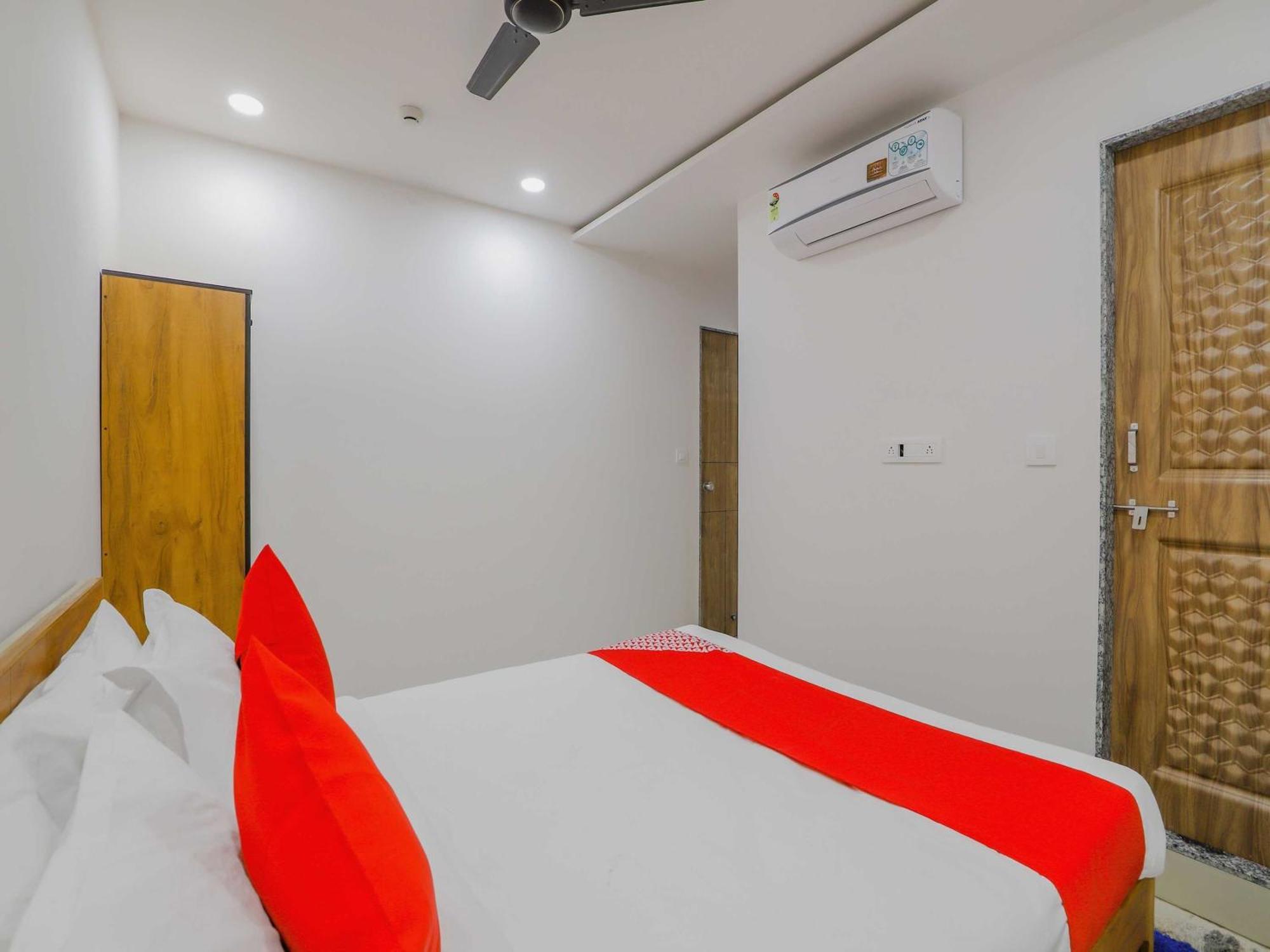 Hotel O Casa Marina Bhatha Ngoại thất bức ảnh