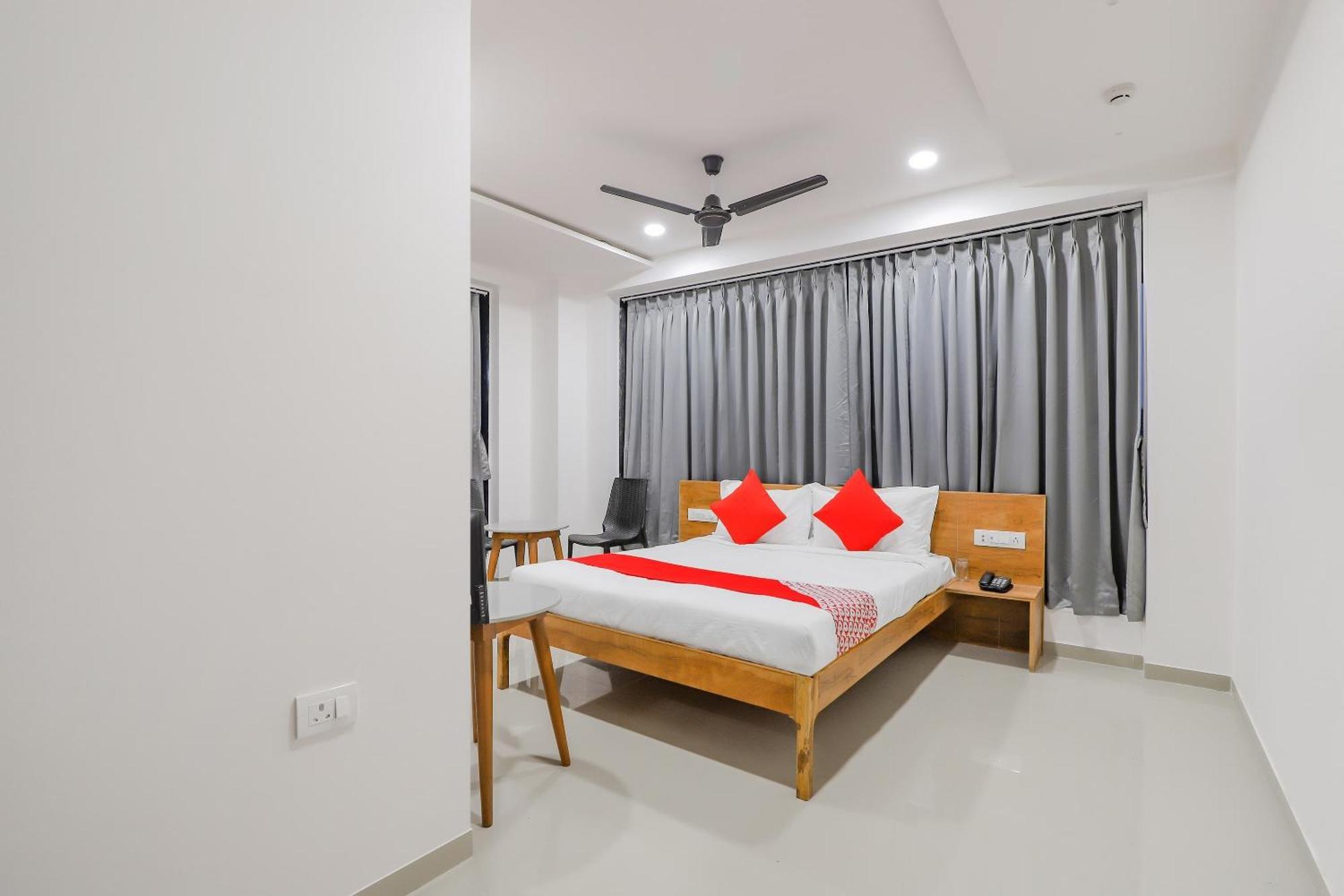 Hotel O Casa Marina Bhatha Ngoại thất bức ảnh